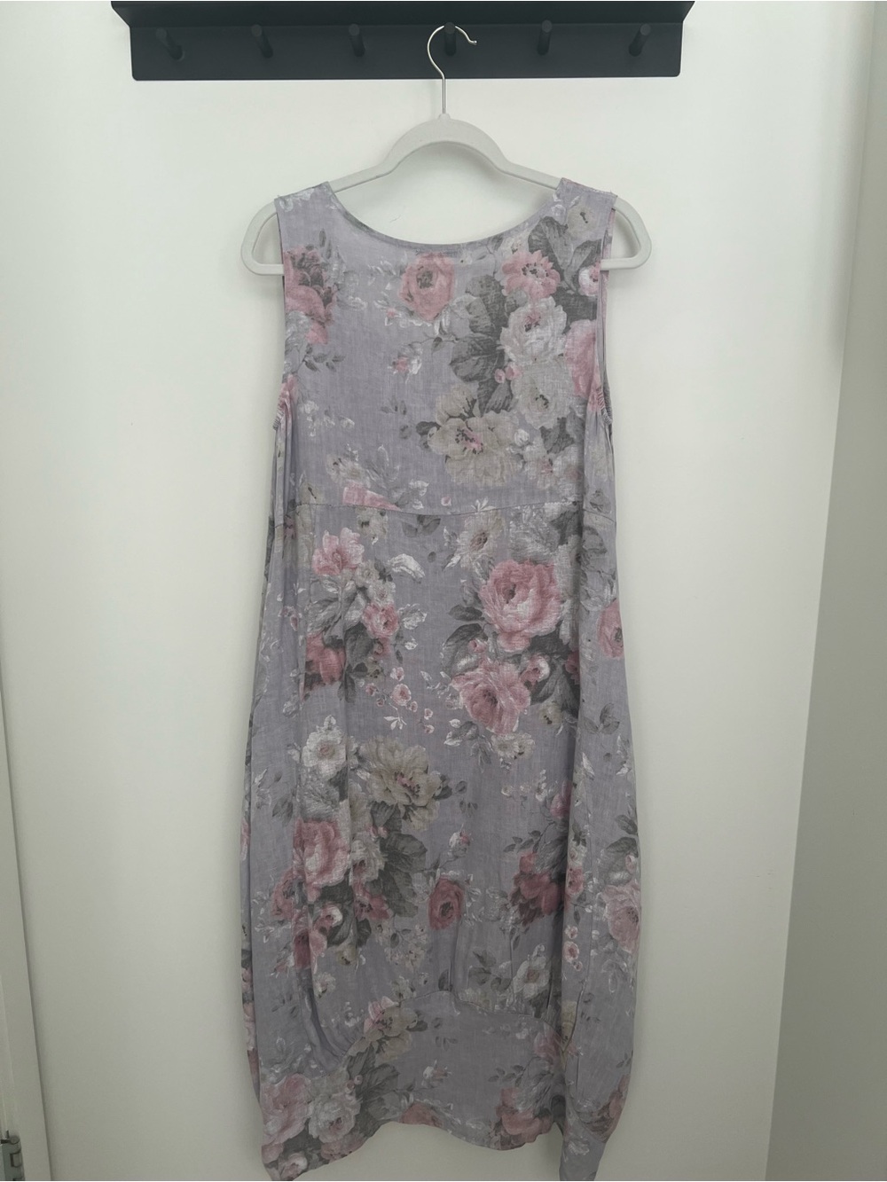 Sleeveless Linen Lavender Floral Shift Dress - Elegant Women's Dress